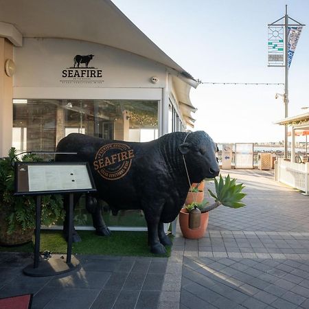 Belle Escapes - Glenelg Seaside Studio Apartment Exterior photo